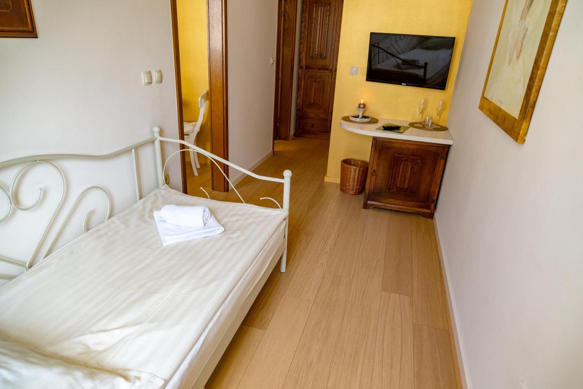Splavar Rooms Brežice Eksteriør billede